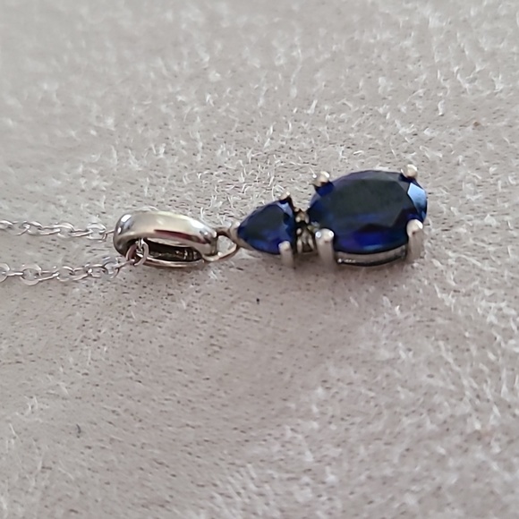 STERLING SILVER CREATED BLUE SAPPHIRE WITH DIAMOND ACCENT PENDANT APPROX 18" - Picture 1 of 15